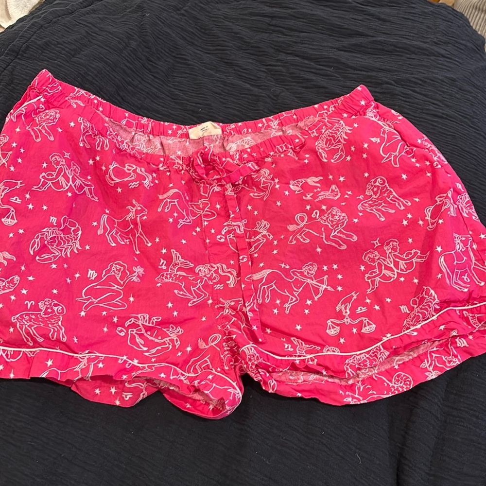 Printfresh Daily Horoscope Pajama shorts in Electric Pink